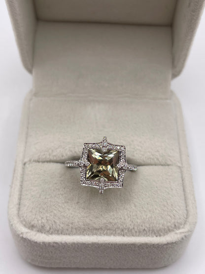 18ct white gold csarite and diamond ring