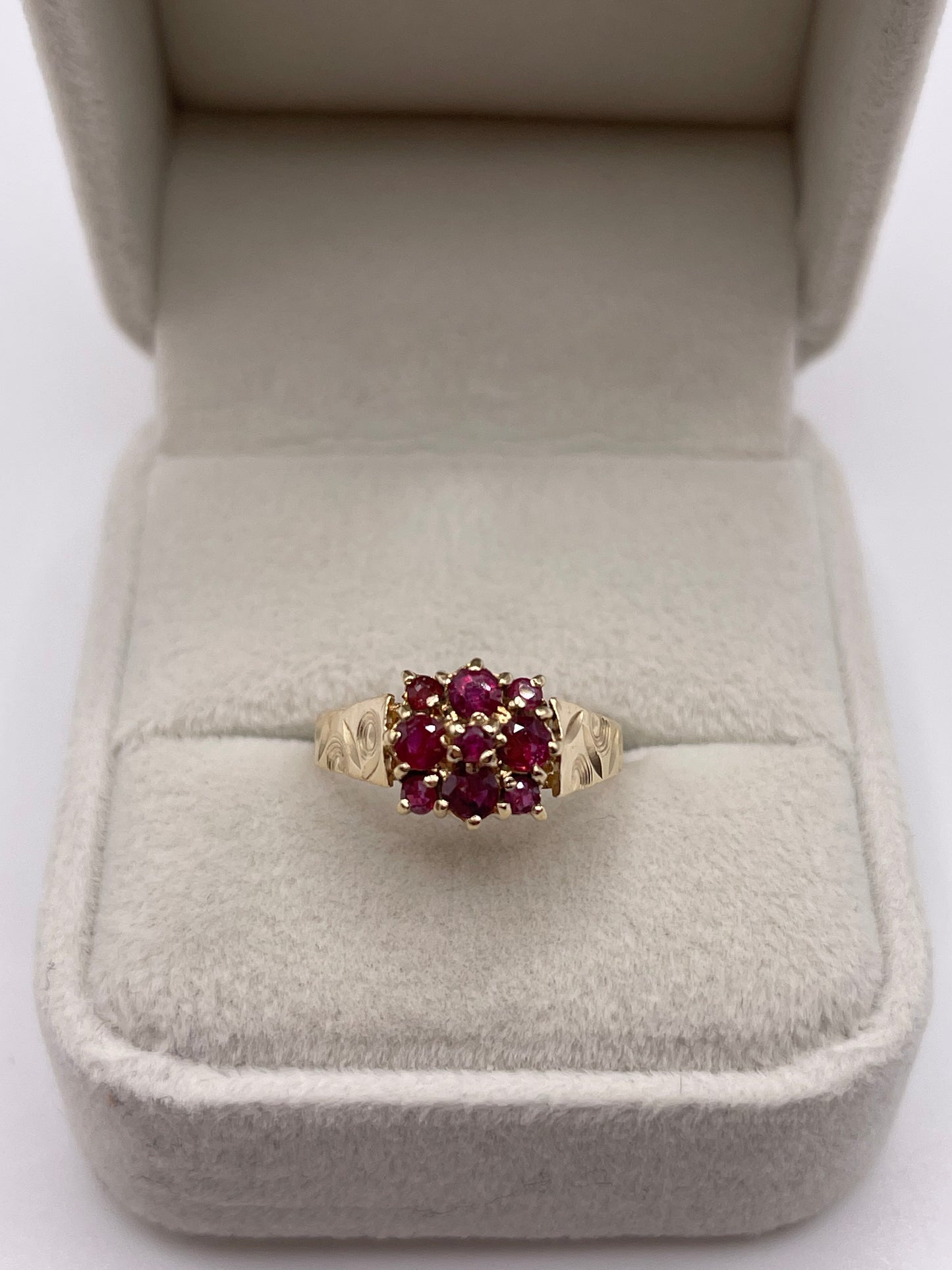 9ct gold ruby cluster ring
