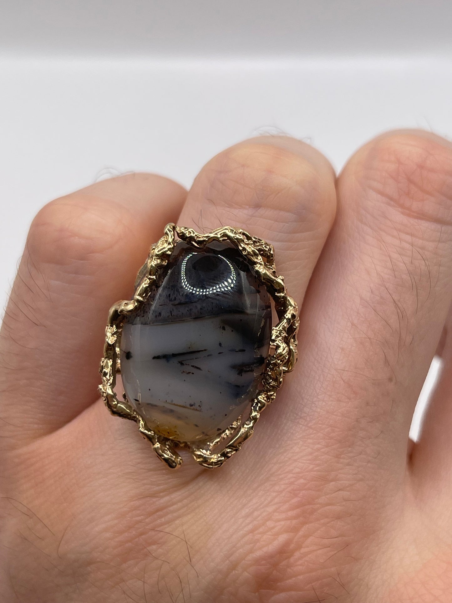 9ct gold moss agate ring