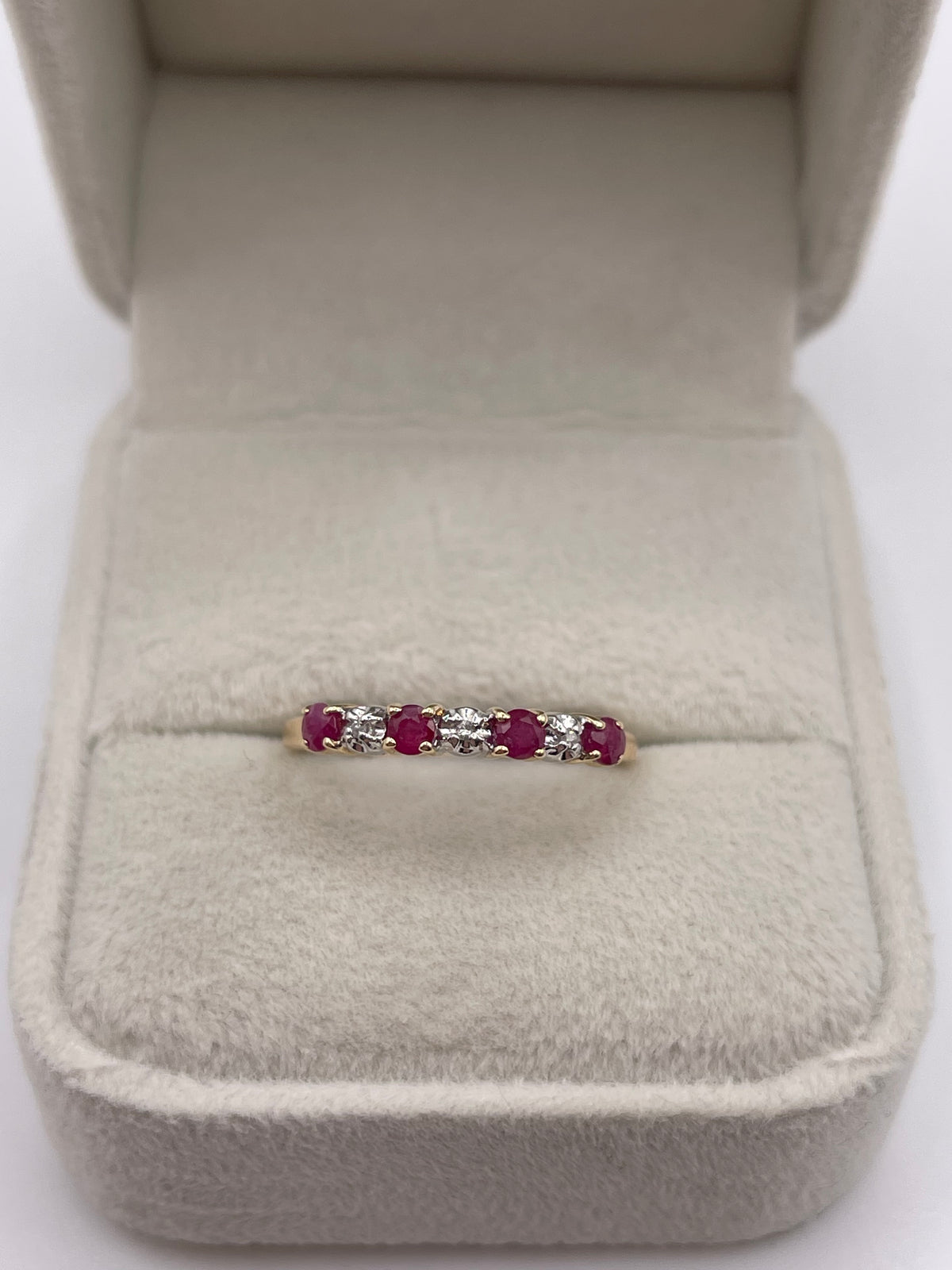 9ct gold ruby and diamond ring
