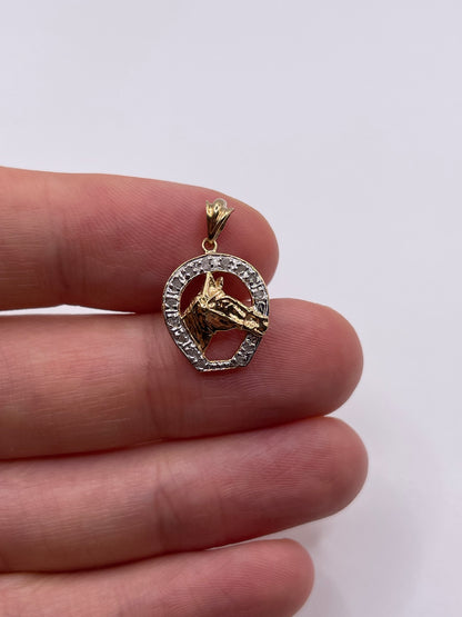 9ct gold diamond horseshoe pendant