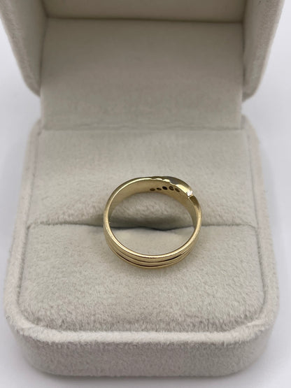 9ct gold diamond ring