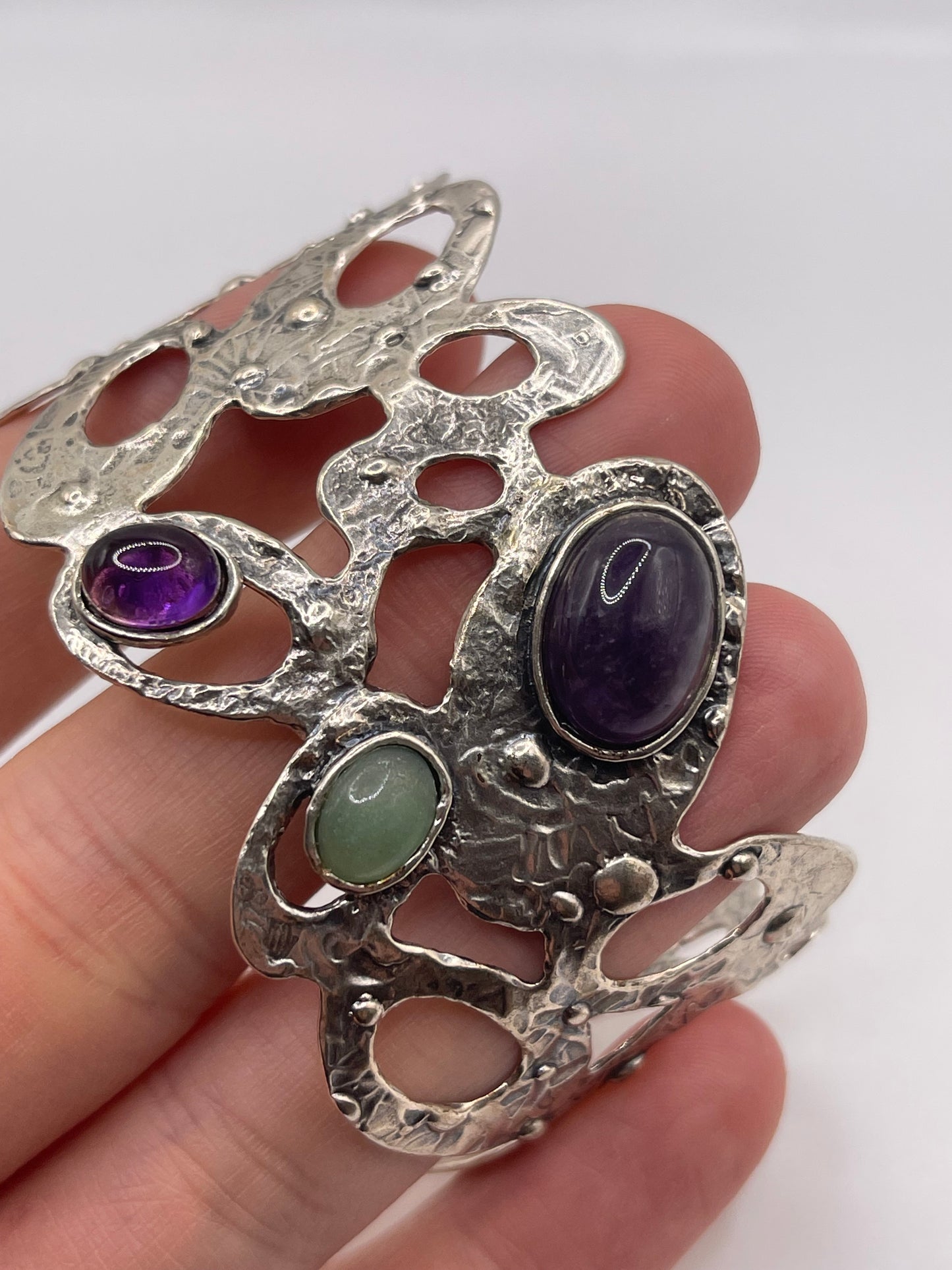 Silver gemstone bangle