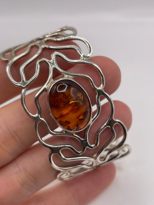 Silver amber bangle