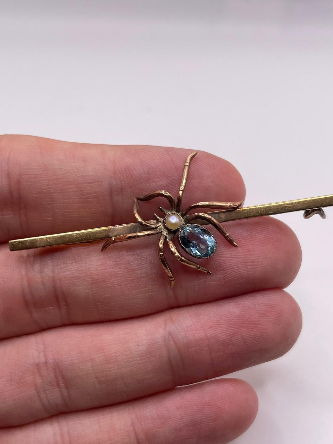 9ct gold blue topaz and pearl spider brooch