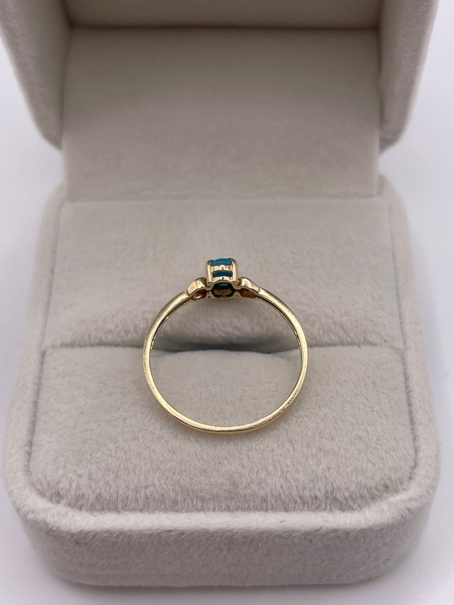 9ct gold turquoise ring