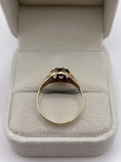 9ct gold garnet gypsy ring