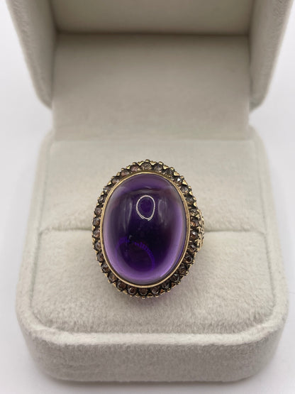 9ct gold cabochon amethyst and diamond ring
