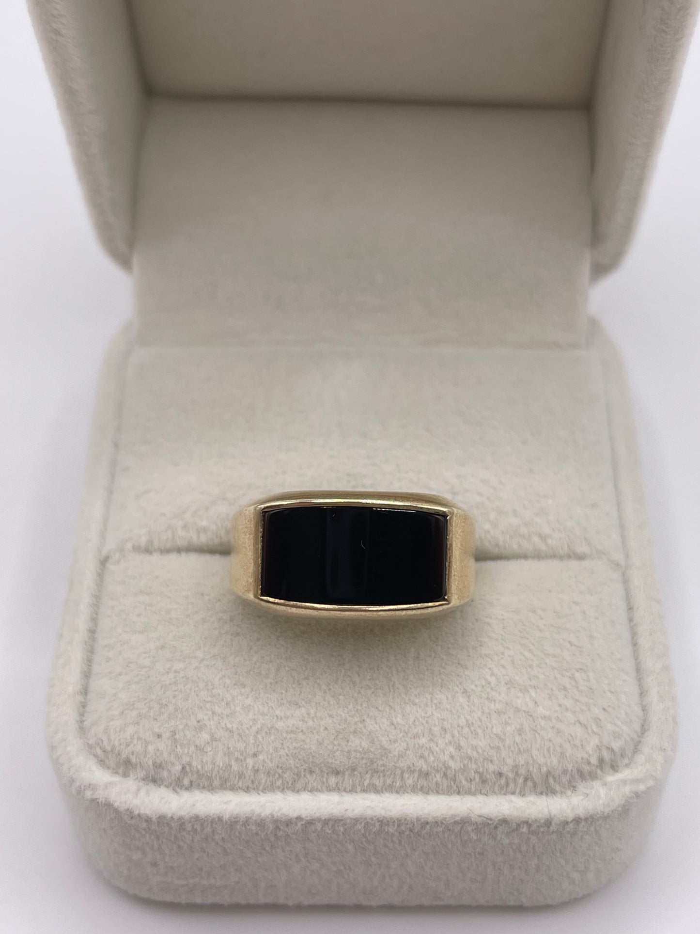 9ct gold onyx signet ring