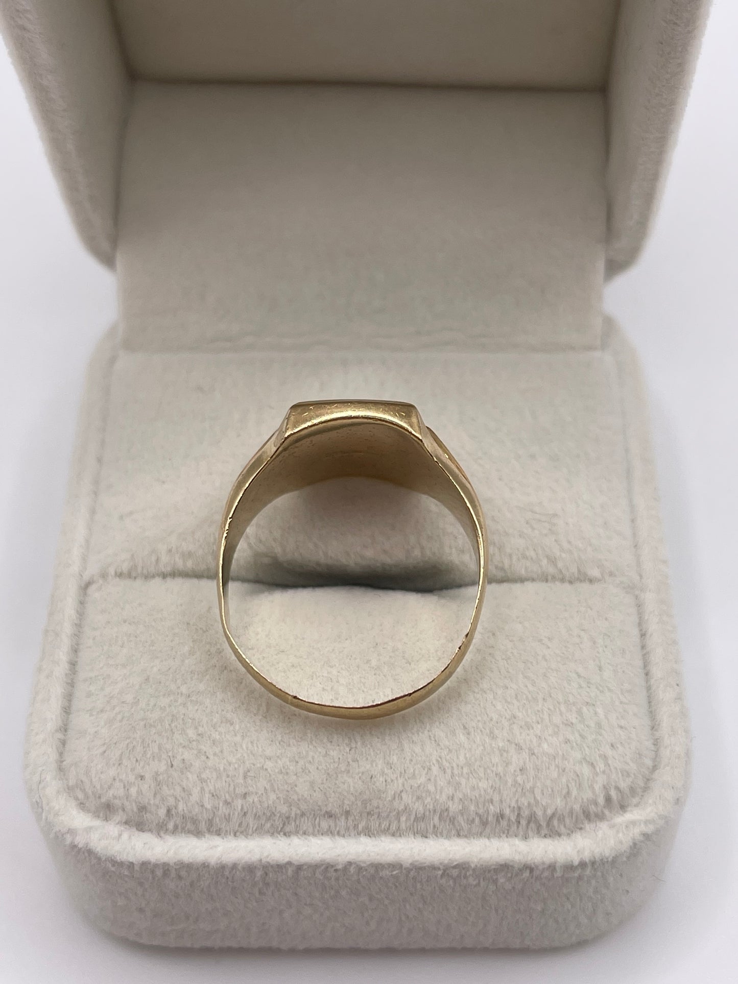 9ct gold signet ring
