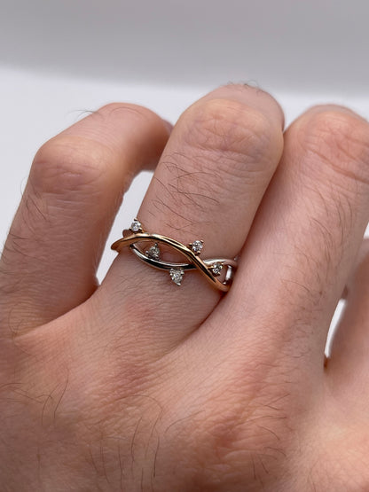 9ct two tone gold diamond ring