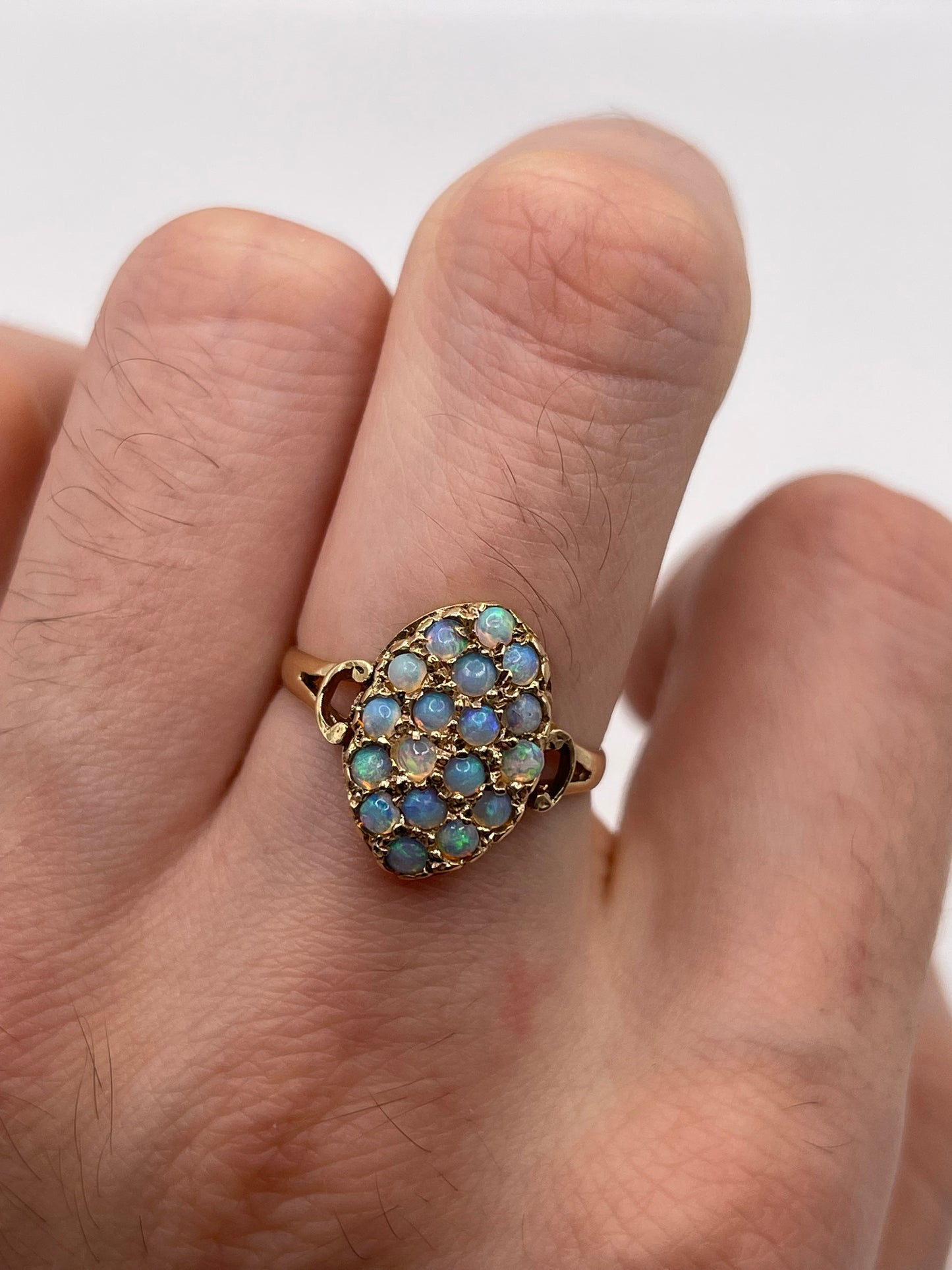 9ct gold opal cluster ring