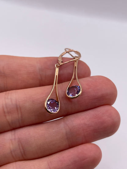 9ct rose amethyst earrings