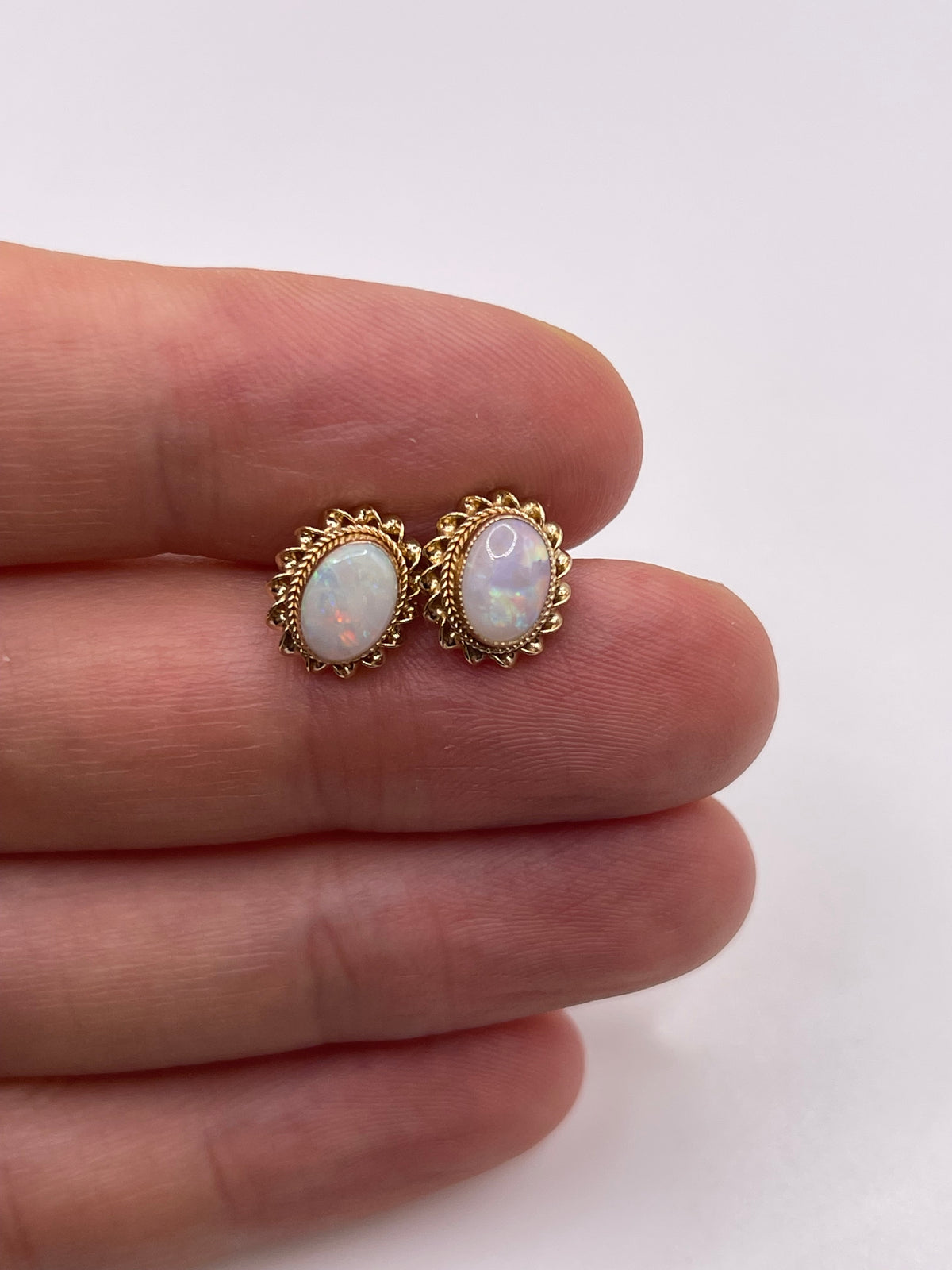 9ct gold opal earrings