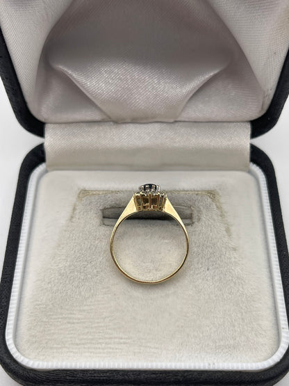 9ct gold topaz and diamond ring