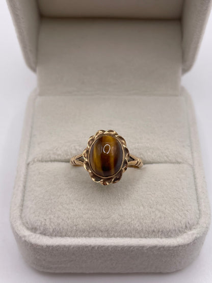 9ct gold tigers eye ring