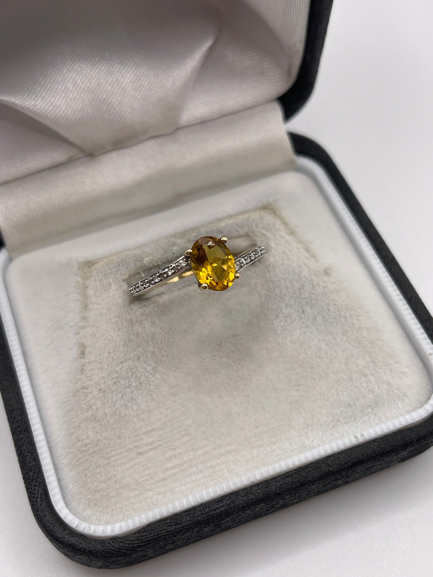 9ct gold citrine and zircon ring