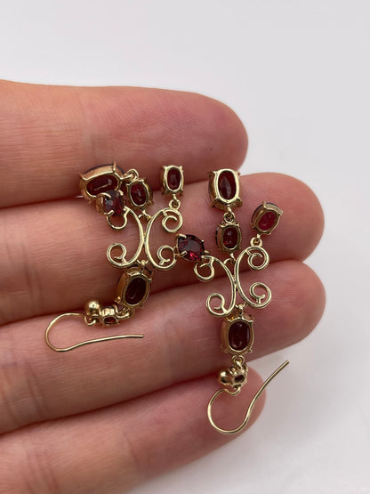 9ct gold garnet earrings