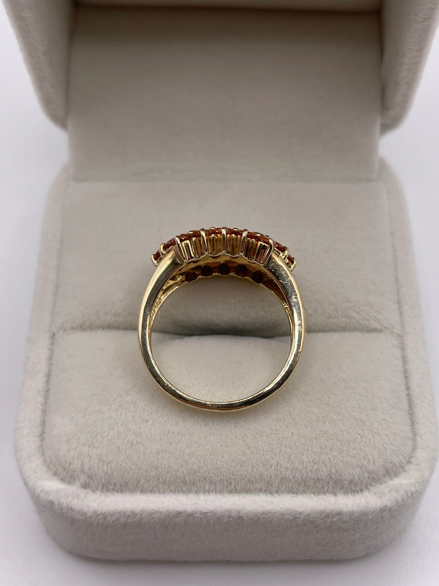 9ct gold garnet cluster ring