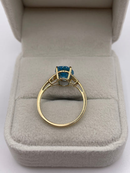 9ct gold blue topaz ring