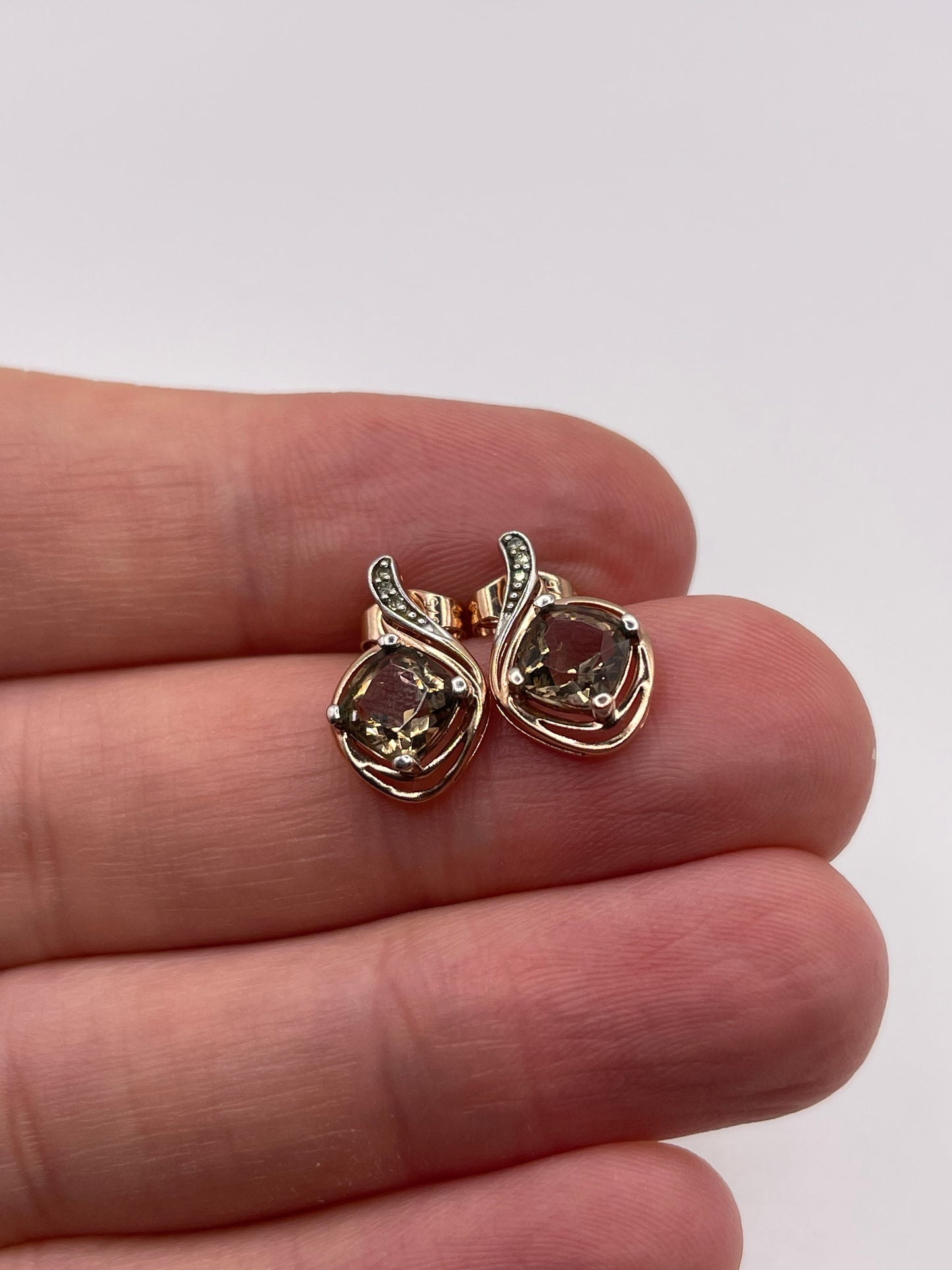 9ct rose gold quartz and diamond earrings