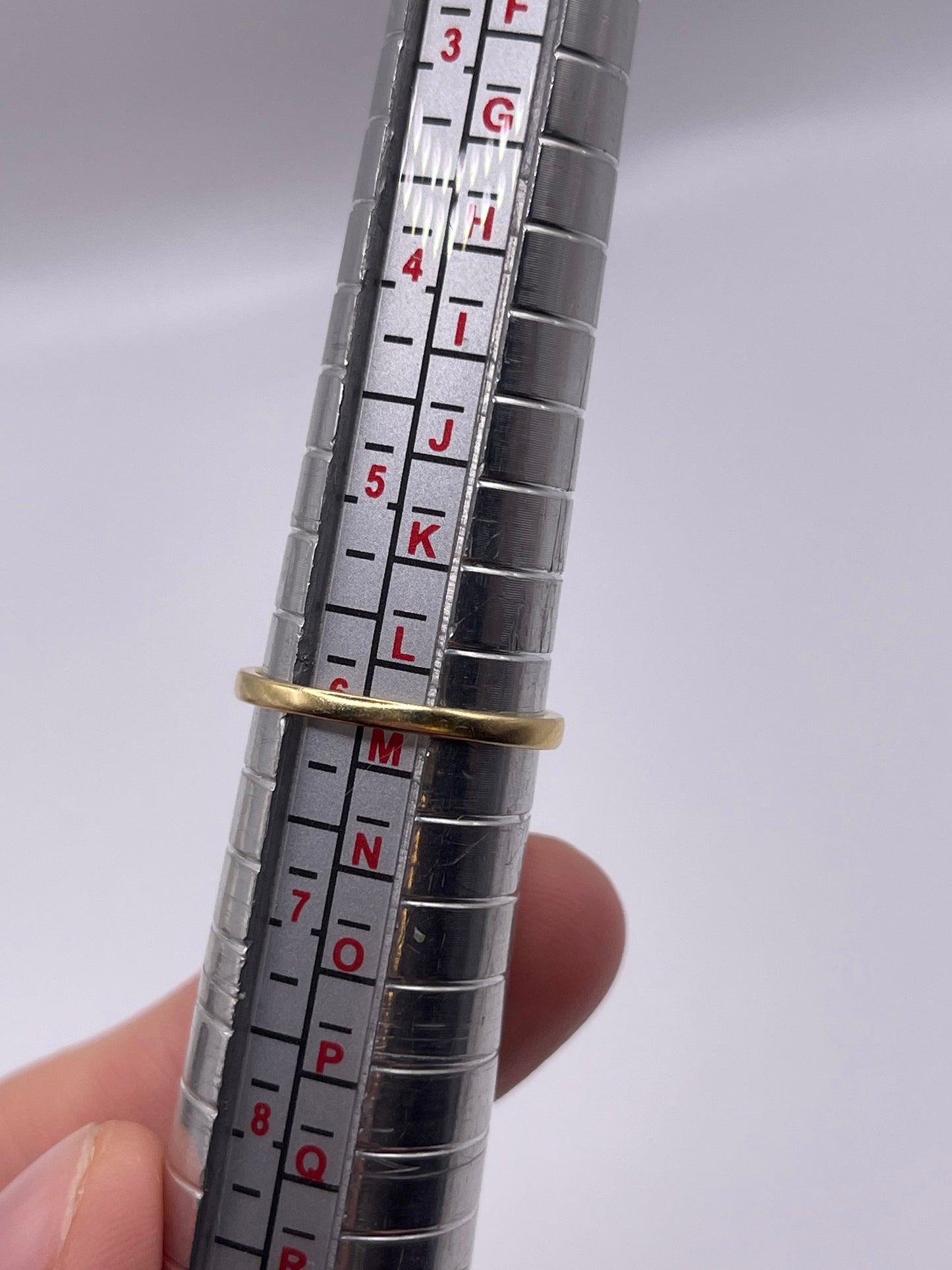 18ct gold diamond ring