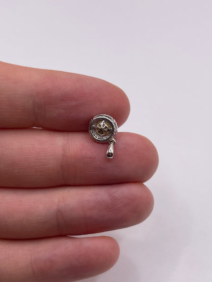 9ct white gold pearl and diamond pendant