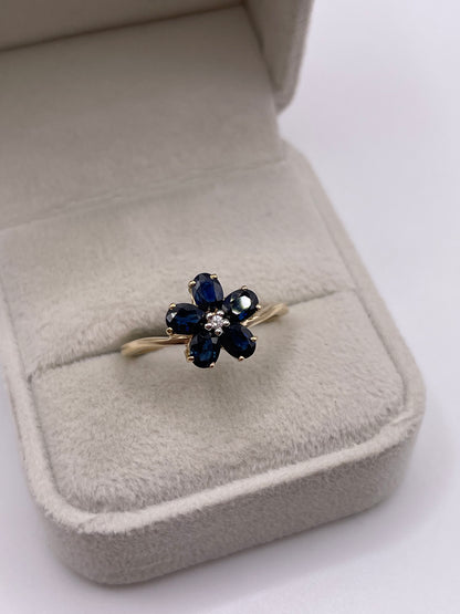 9ct gold sapphire cluster ring