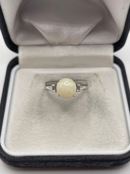 9ct white gold opal and zircon ring