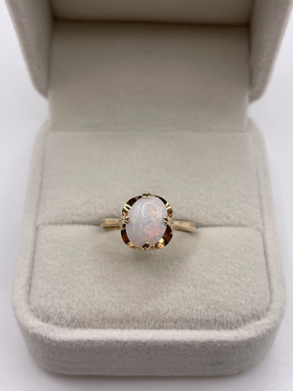 9ct gold opal ring