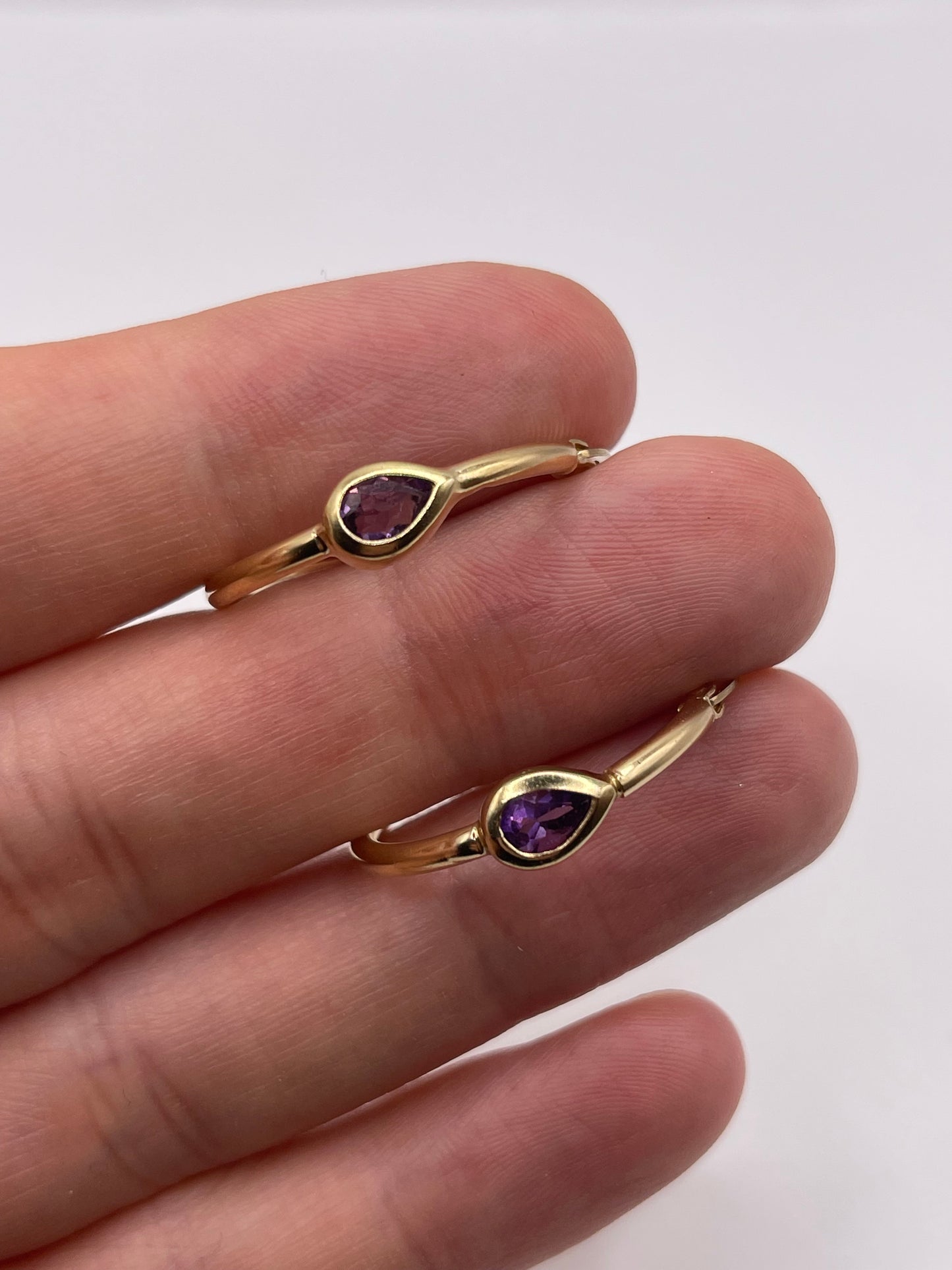 9ct gold amethyst earrings