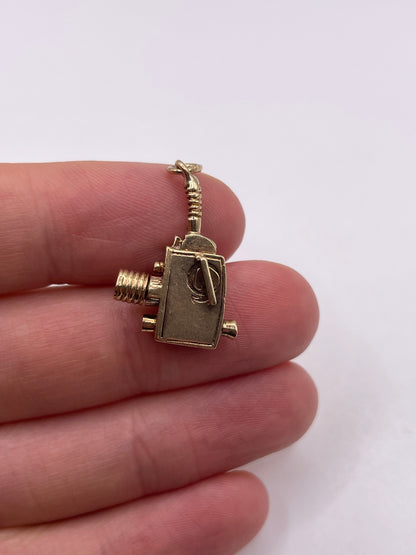 9ct gold camera charm