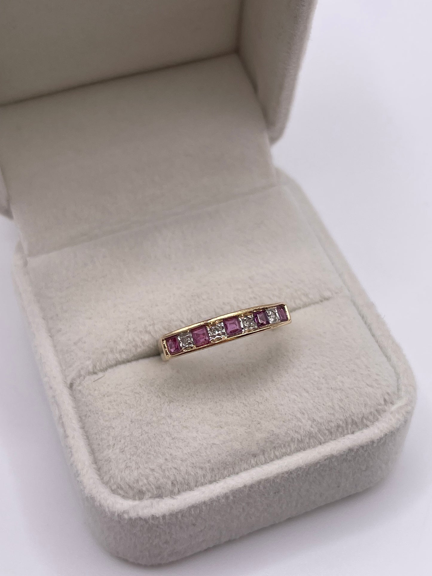 9ct gold ruby and diamond ring