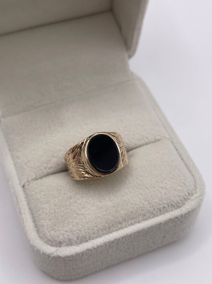 9ct gold onyx signet ring