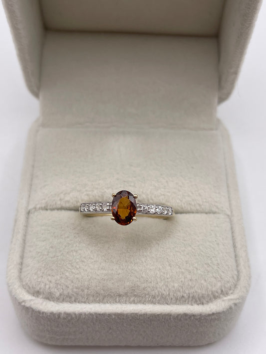 9ct gold citrine and zircon ring