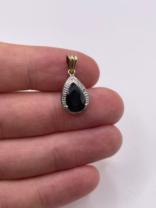 9ct gold sapphire and diamond pendant