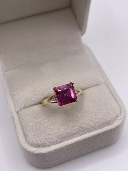 9ct gold pink topaz and diamond ring