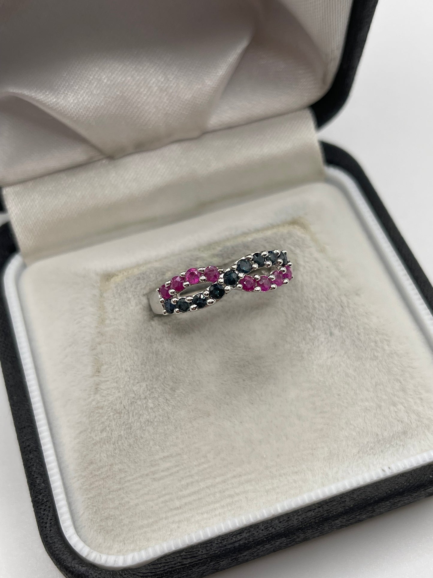 9ct white gold ruby and sapphire ring
