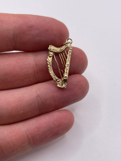 9ct gold harp charm
