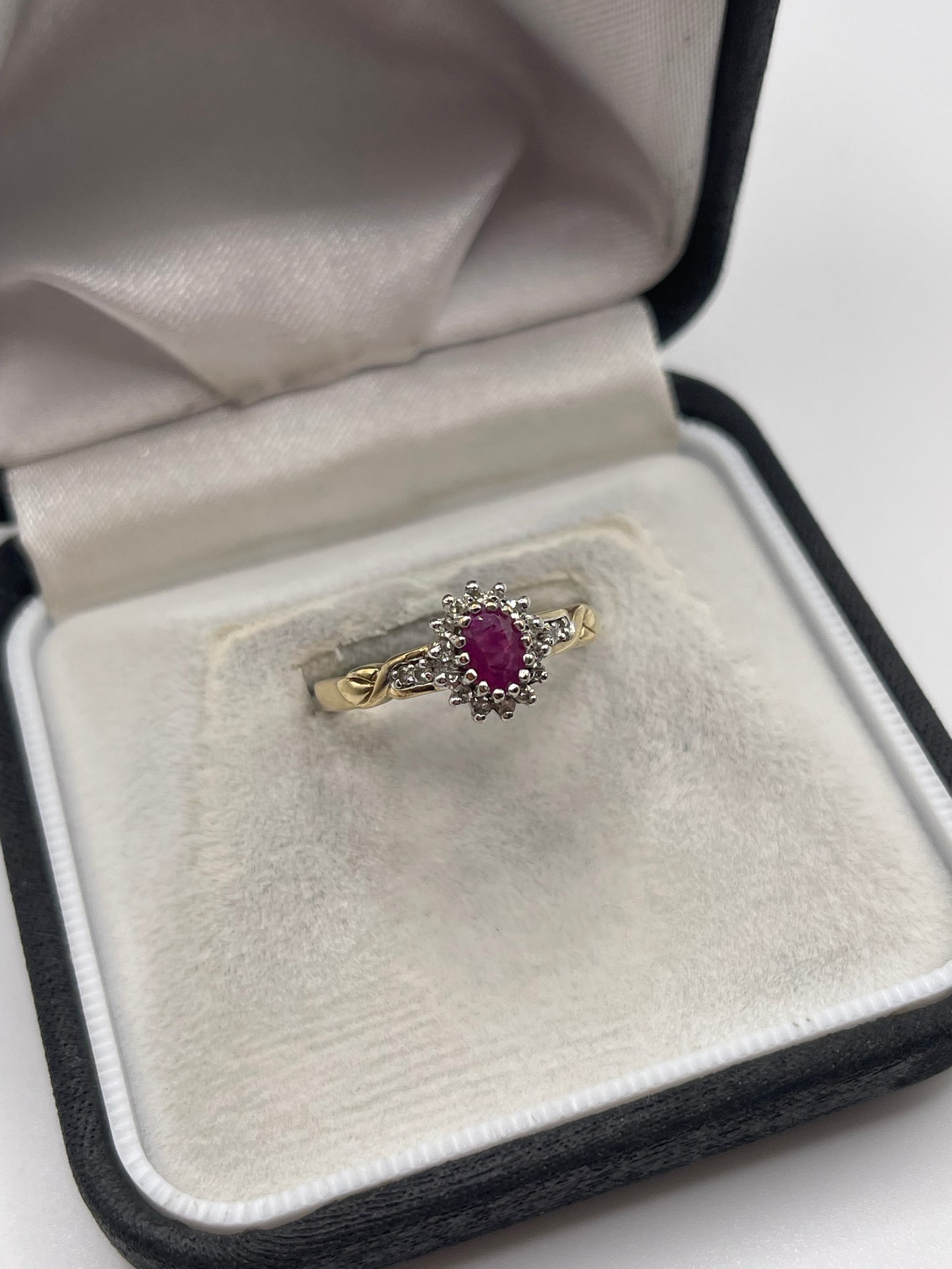 9ct gold ruby and diamond ring