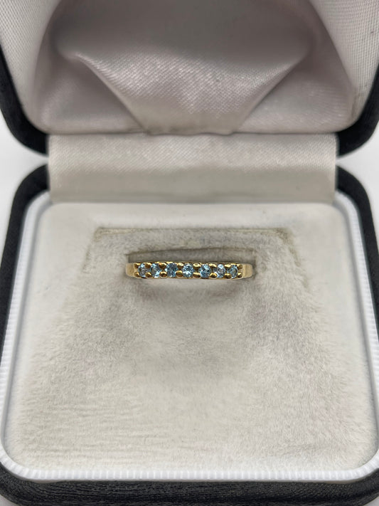 9ct gold topaz ring