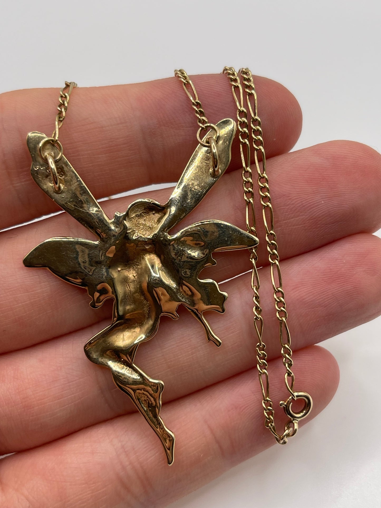 9ct gold fairy necklace