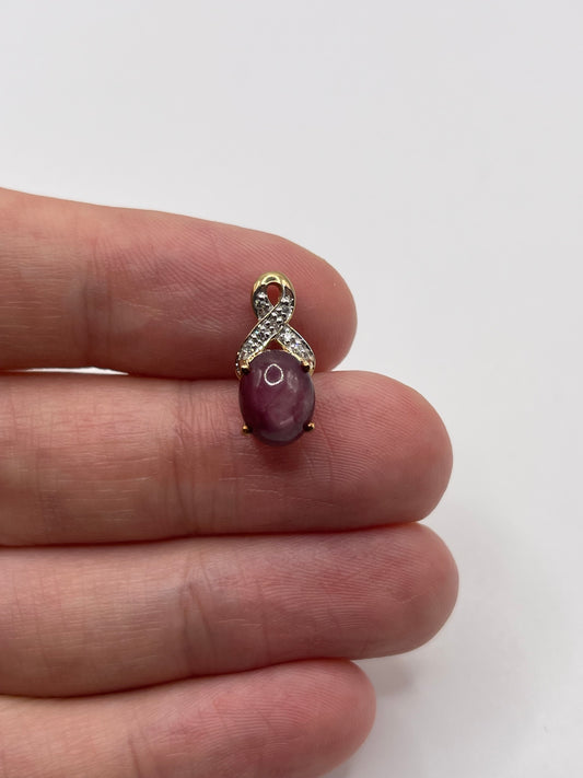 9ct gold star ruby and diamond pendant