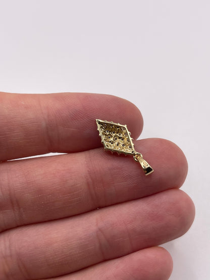 9ct gold diamond cluster pendant