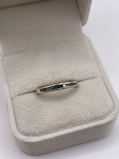 9ct gold blue diamond ring