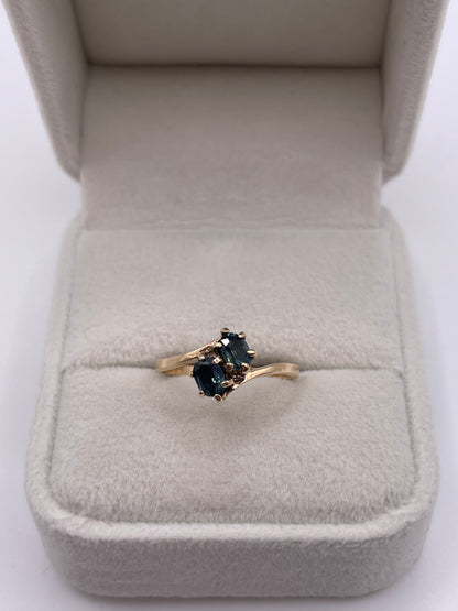 9ct gold sapphire ring