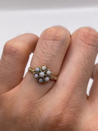 9ct gold opal cluster ring