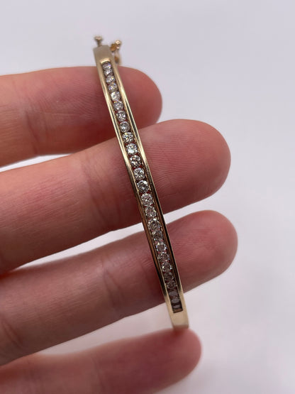 Heavy 9ct gold diamond bangle
