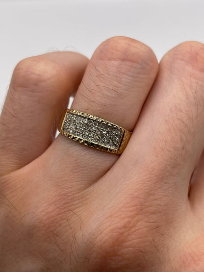 9ct gold diamond cluster ring