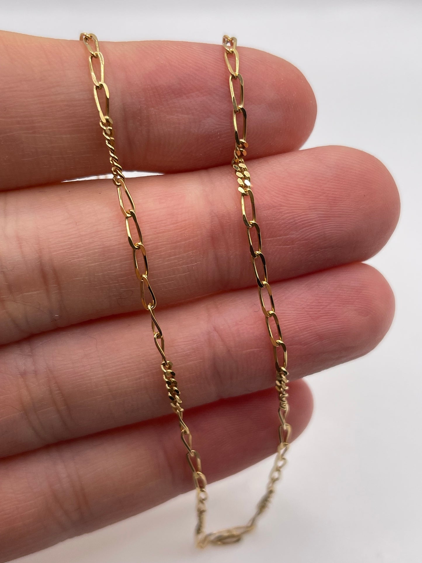 9ct gold chain 234